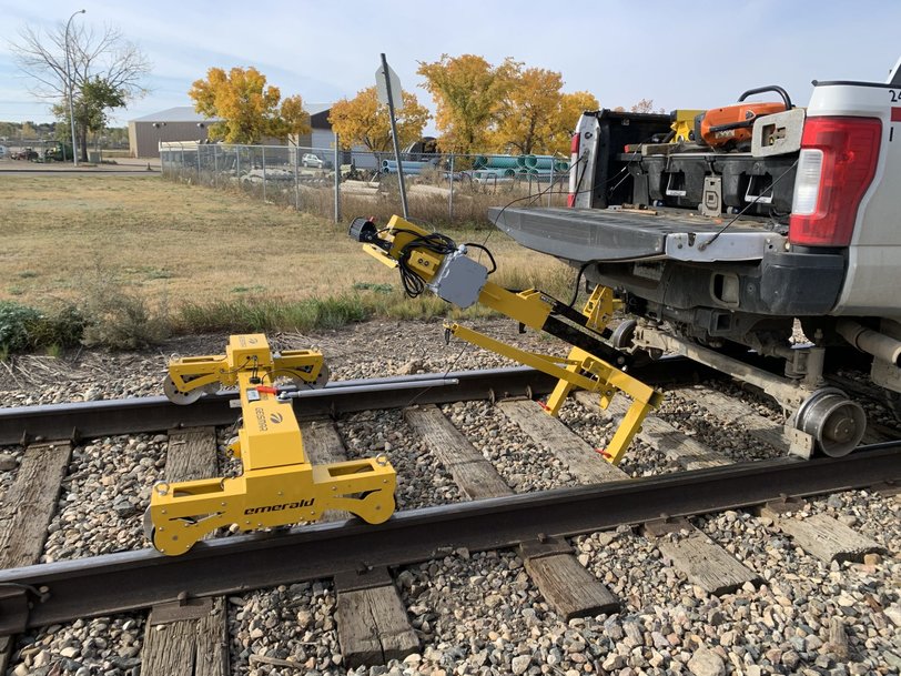 THE LATEST TRACK MEASUREMENT MODULE TOWABLE BY A VEHICLE